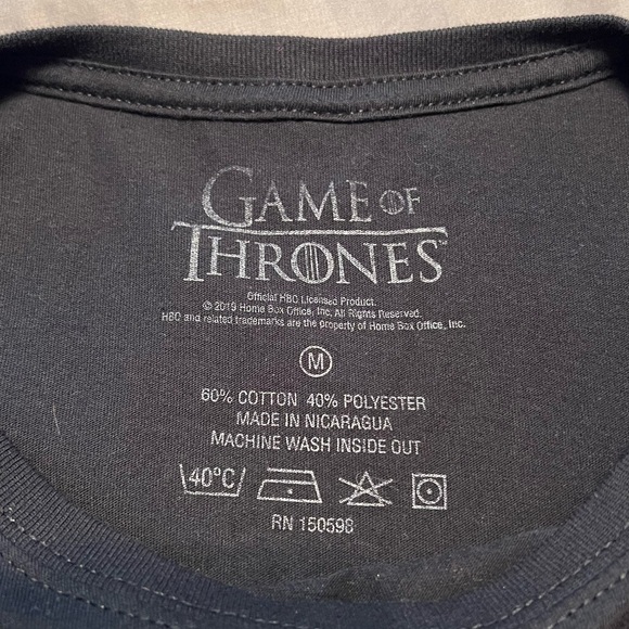 Game of Thrones Stark Targaryen t-shirt women’s medium - Picture 2 of 2